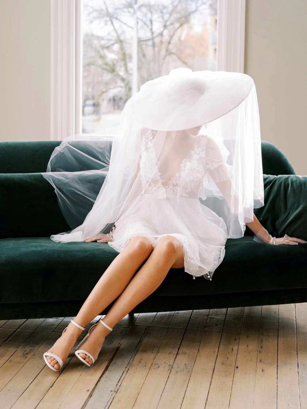 Twigs & Honey viral Dream cloud bridal hat with veil never worn brand new